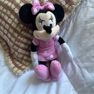 Minnie Mouse Pink Plush 9"
